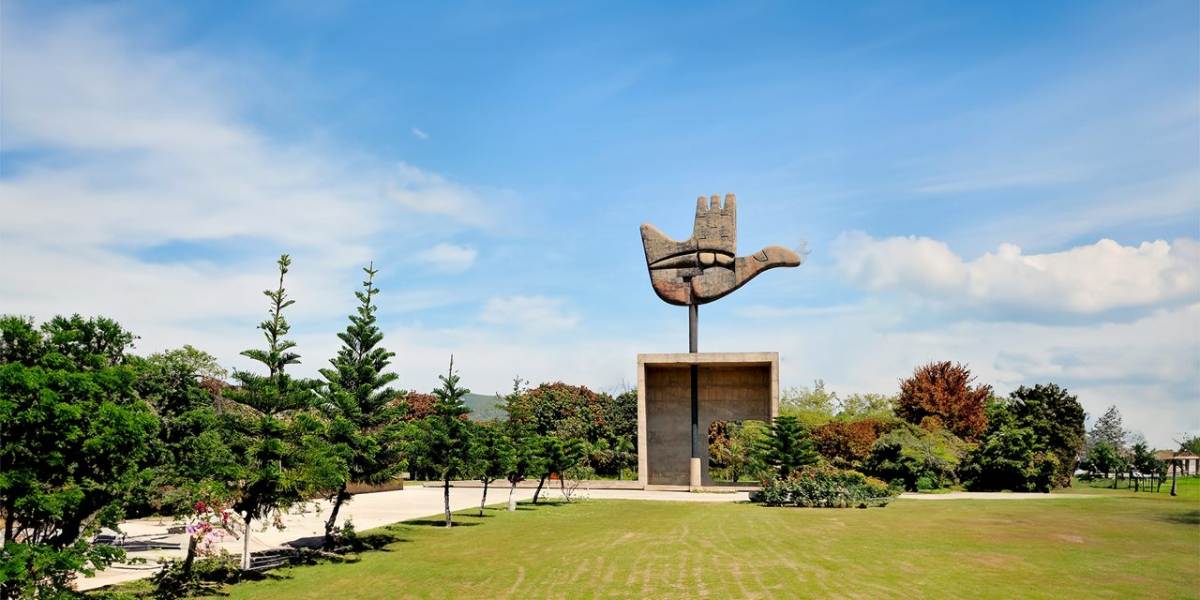 Jammu to Kashmir Valley & Chandigarh Trip