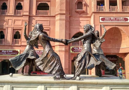 Amritsar Taxi Service