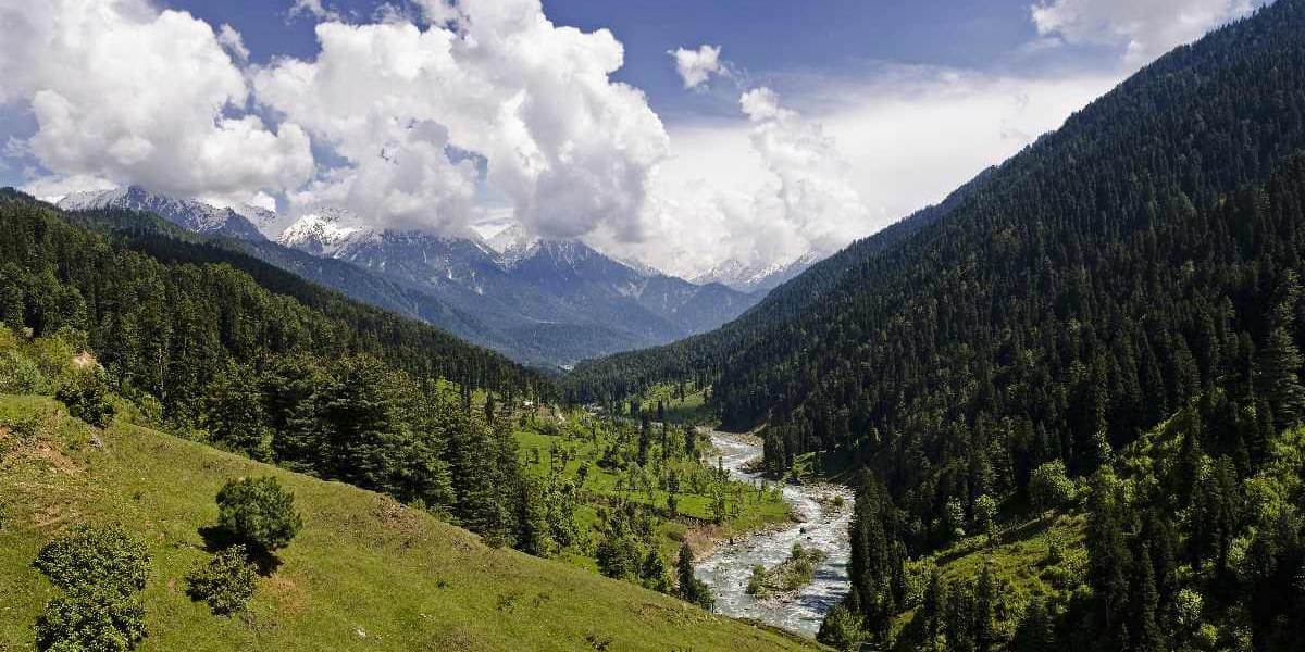 Chandigarh–Amritsar–Jammu–Srinagar Scenic Journey